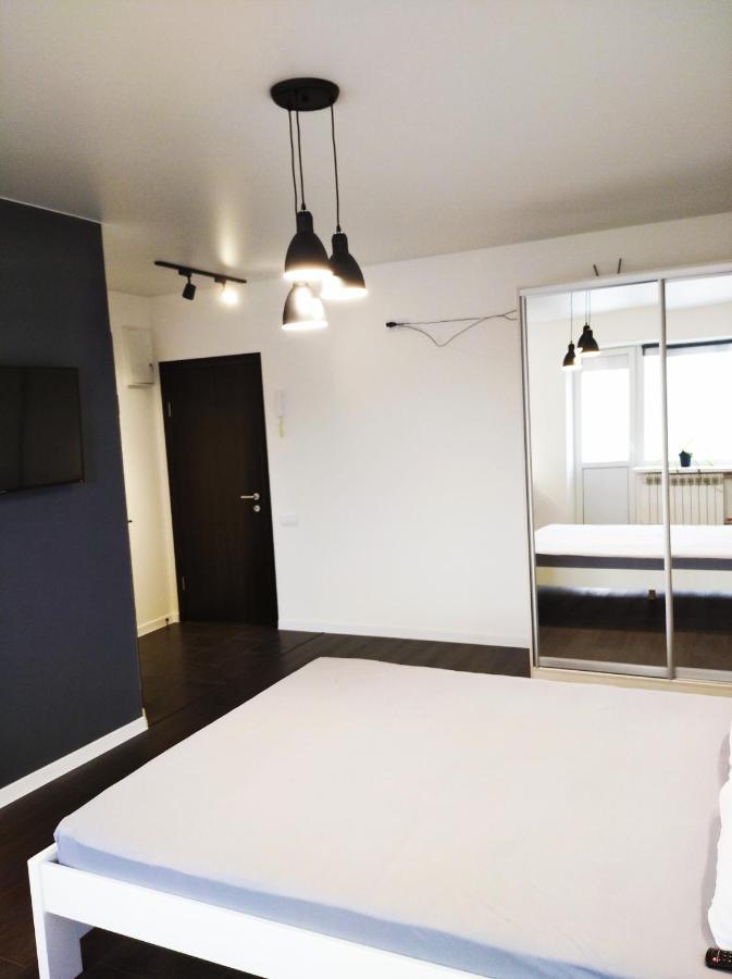 White Apartment Poltava Buitenkant foto